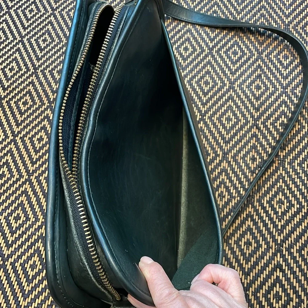 Vintage Coach Oliver bag 9902 FOREST GREEN with brass